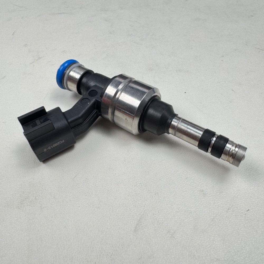 cadillac-3.6-fuel-injector-12629927-2
