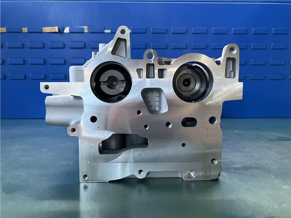 cylinder head assembly I07020002 for Citroen/Logo/Ford 2.0