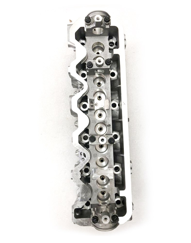 crafter-2.5-30-35-cylinder-head-076103351e