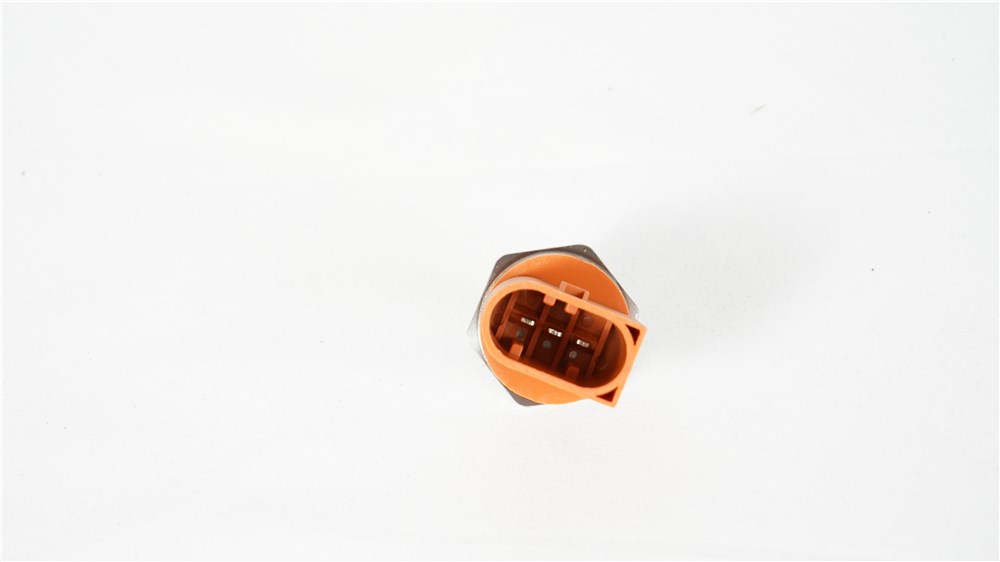 ea111-1.4t-fuel-pressure-regulator-03c906051h