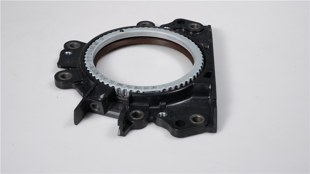 ea211--1.2-1.4-1.4t-1.5-1.6-crankshaft-rear-oil-seal-04e103170l-8