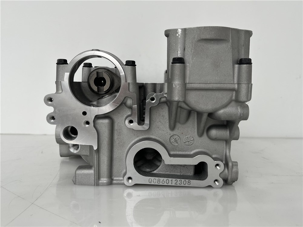 focus-1.0-cylinder-head-assembly-1857524-10