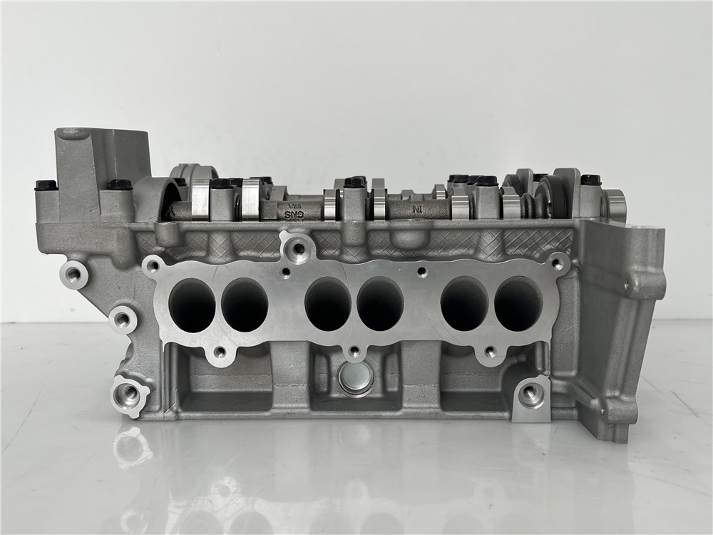 focus-1.0-cylinder-head-assembly-1857524-2