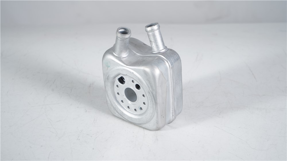 golf-1.6-1.8-2.0-oil-cooler-078117021a-8