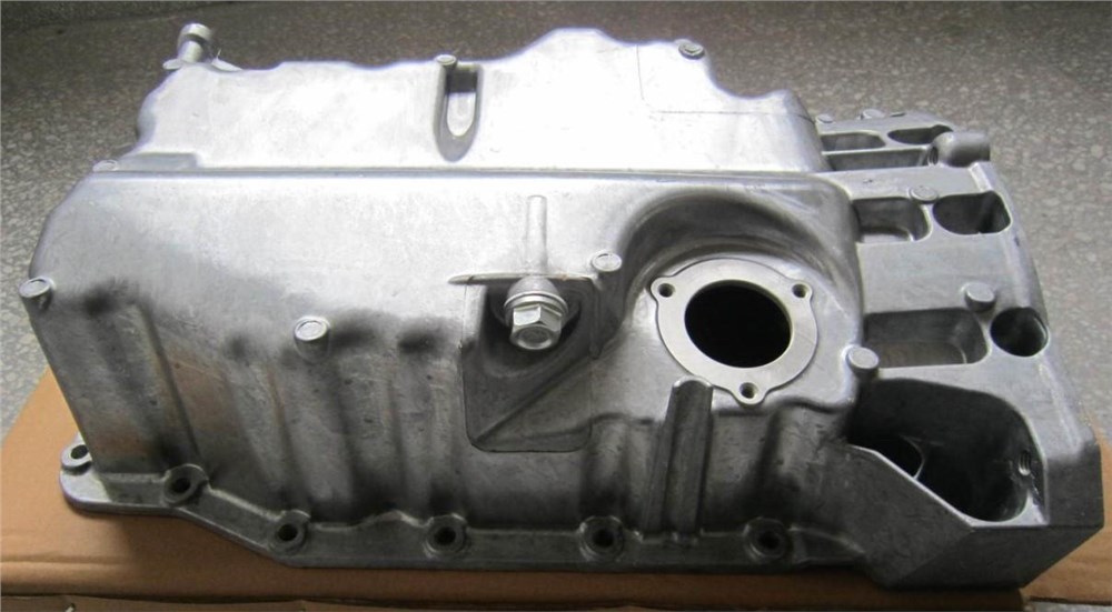 golf-travel-edition-oil-pan-04e103601af