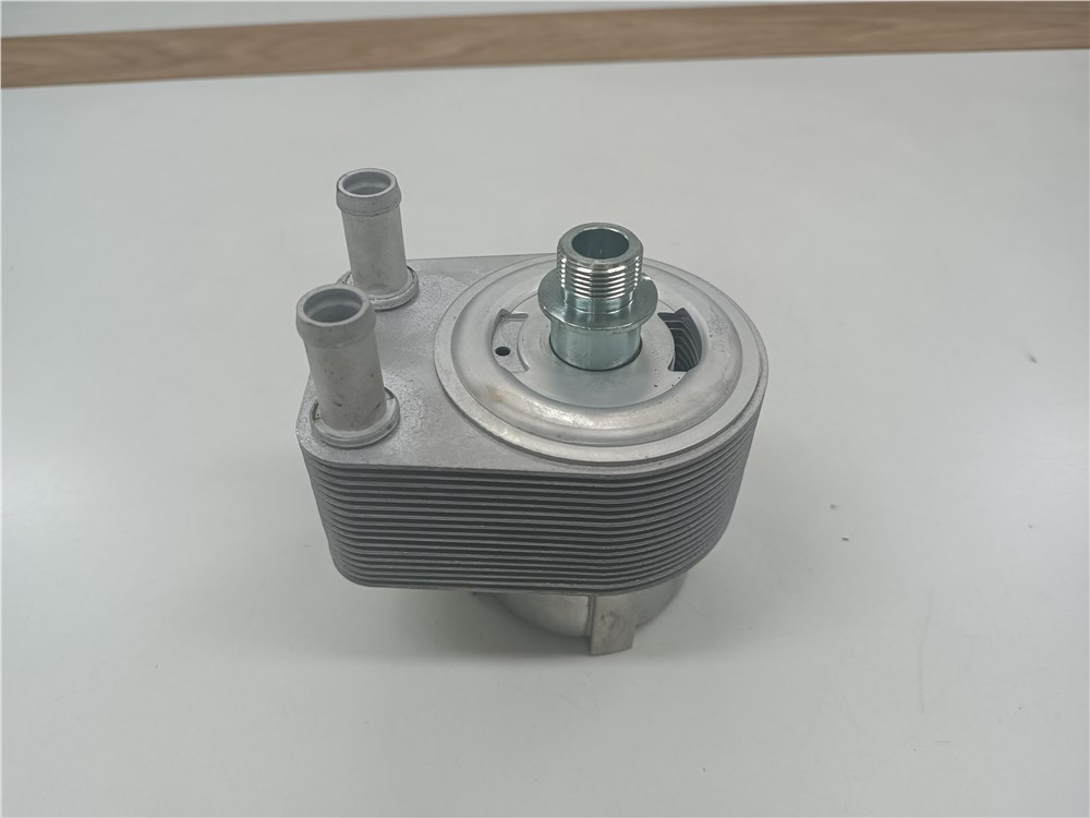 oil cooler 5037523AB for Grand Cherokee 6.4