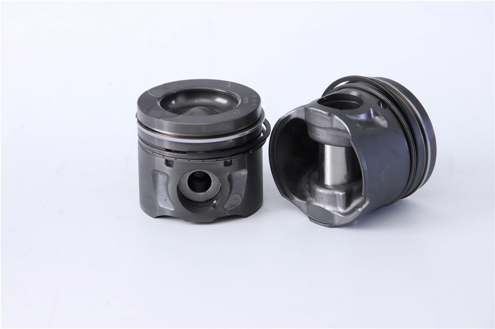 land-rover-2.2t-diesel-224dt-piston-set-+50-i06001003