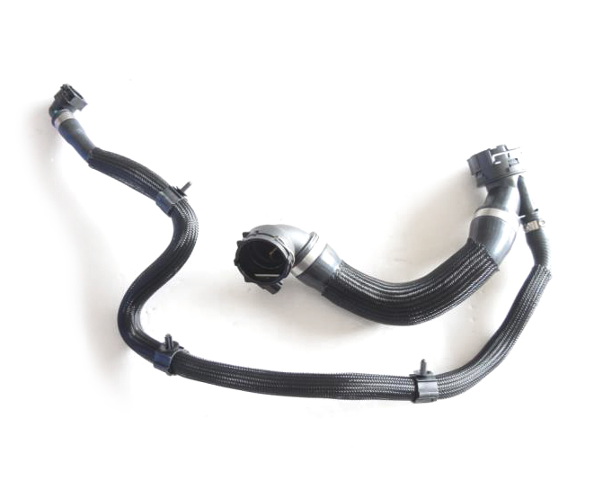 land-rover-pt204-pipe-lr115065-2