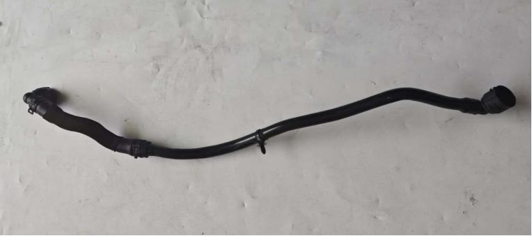 land-rover-pt204-pipe-lr161837-4
