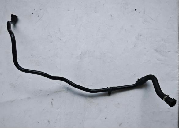 land-rover-pt306-pipe-lr123062-4