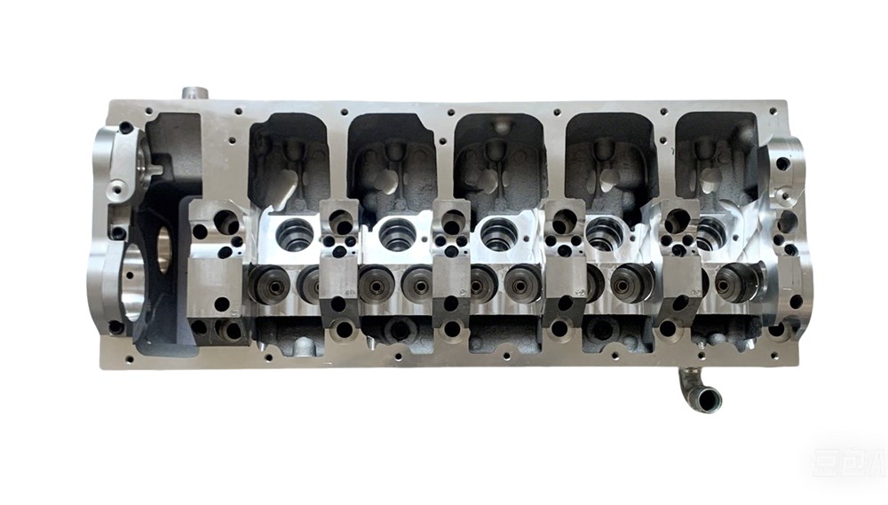 cabeçote-cilindro-maitewei-2.5t-070103063c-10