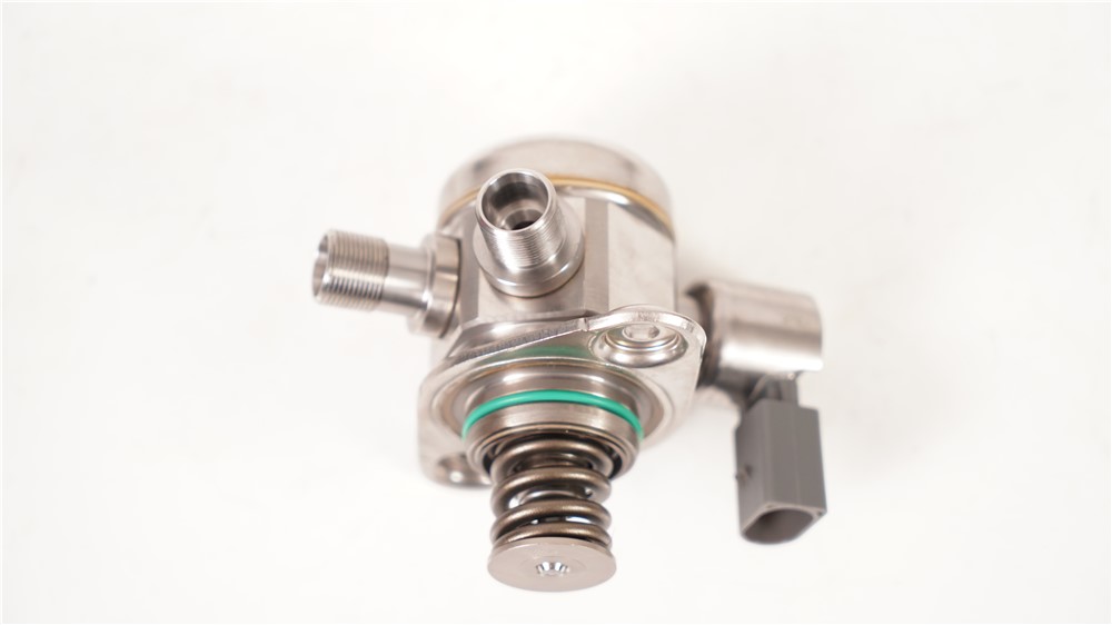 mercedes-benz-276-278-157-fuel-pump-0261520219