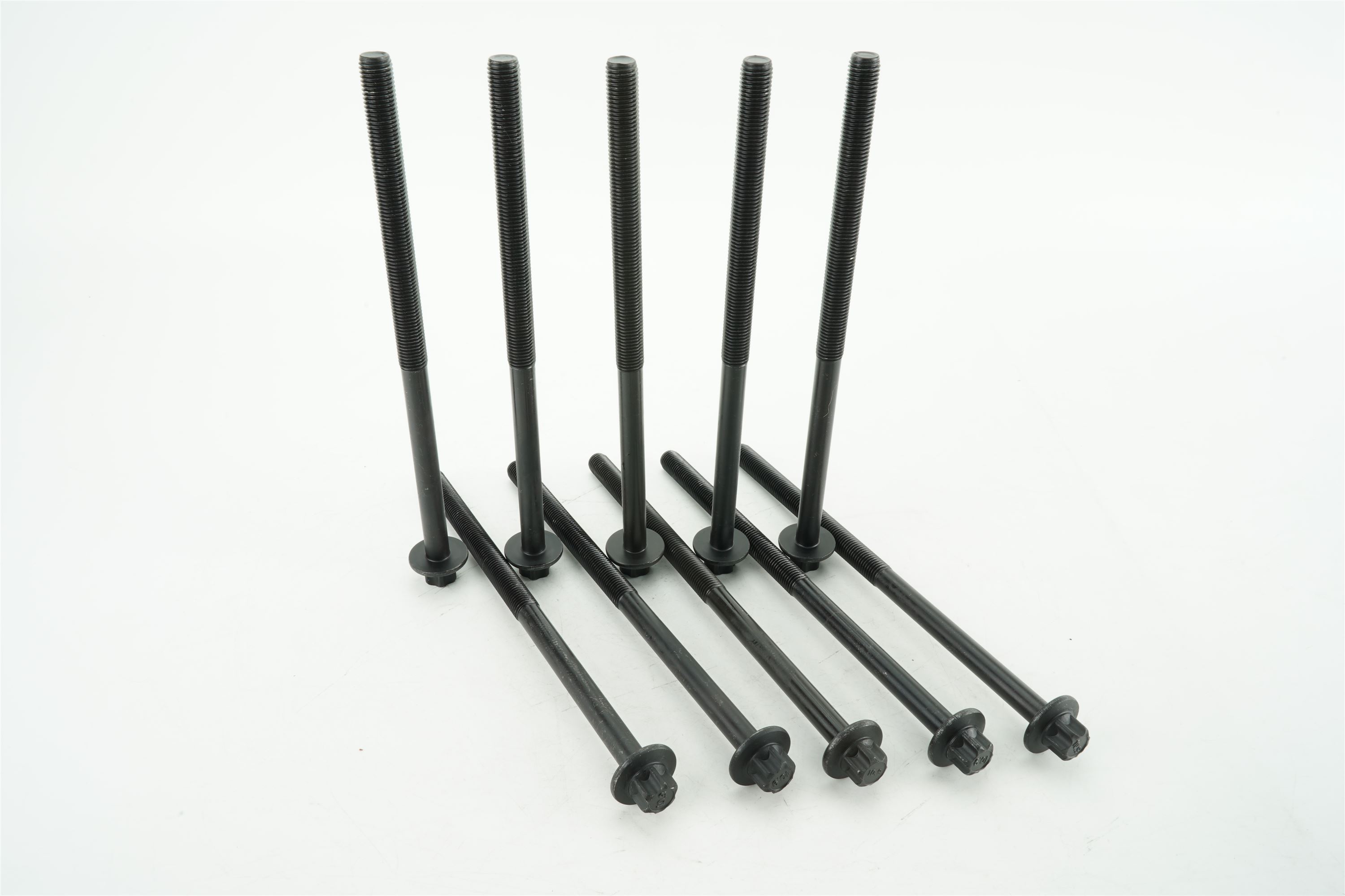 parafusos-cabeçote-cilindro-mercedes-a6510160469-2