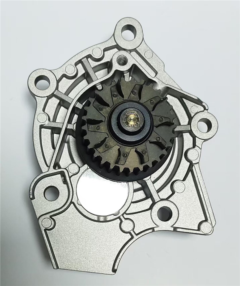 mt1.8-2.0t-water-pump-head-06h121010-2