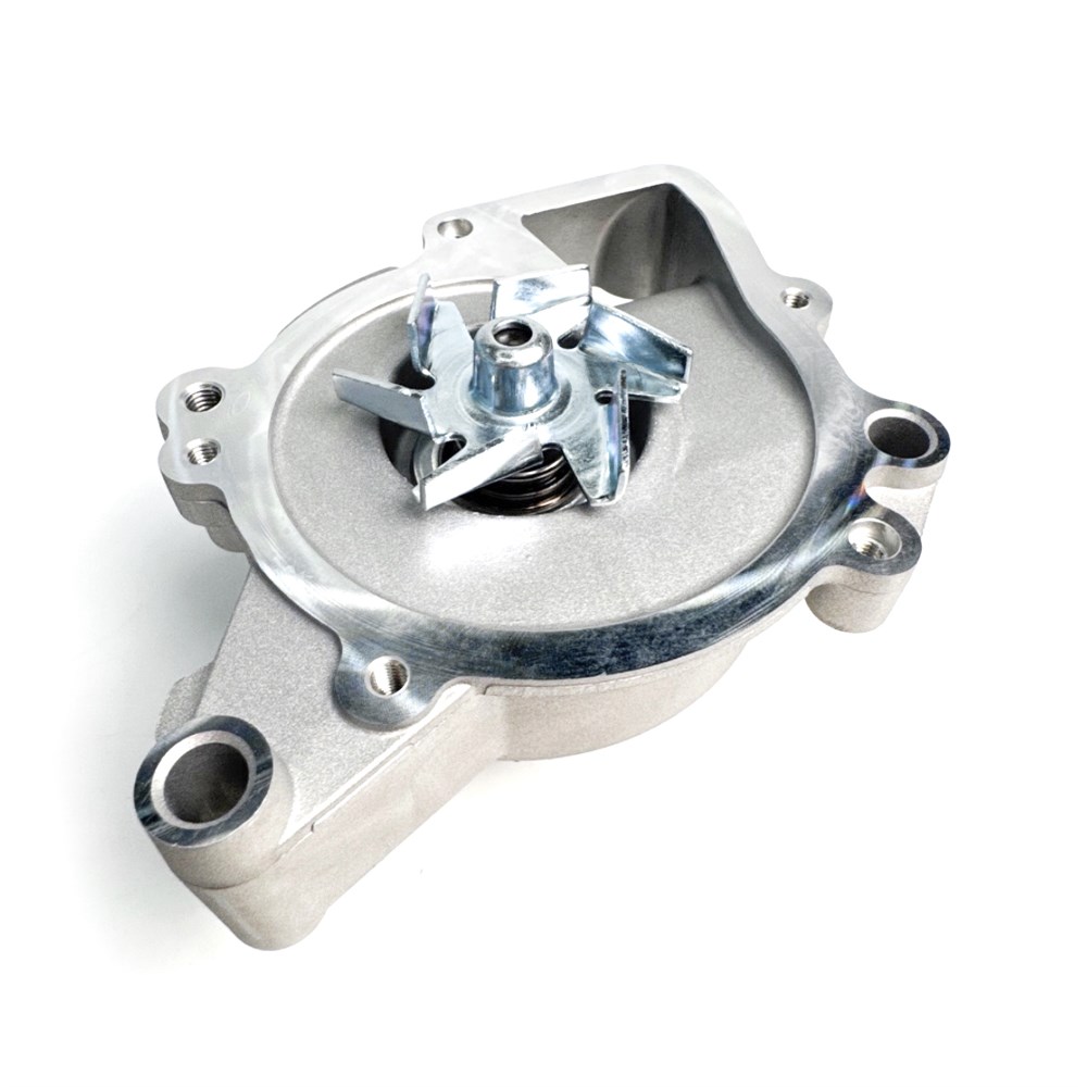 new-regal-2.4-2.0t-water-pump-12624936-120