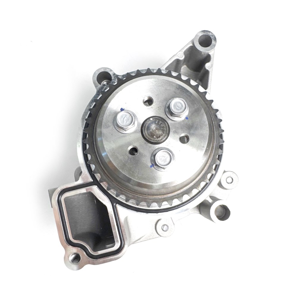 new-regal-2.4-2.0t-water-pump-12624936-24