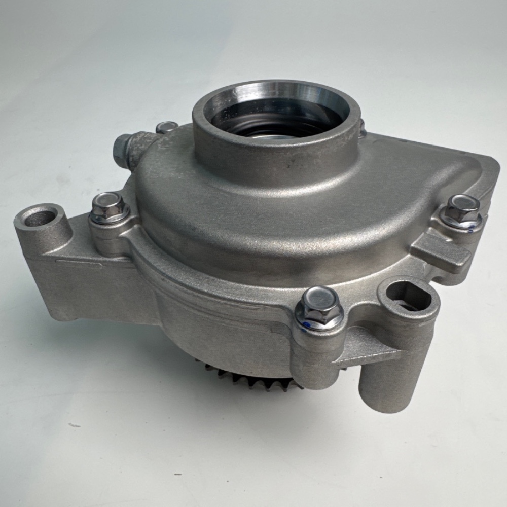 new-regal-2.4-2.0t-water-pump-12624936-6