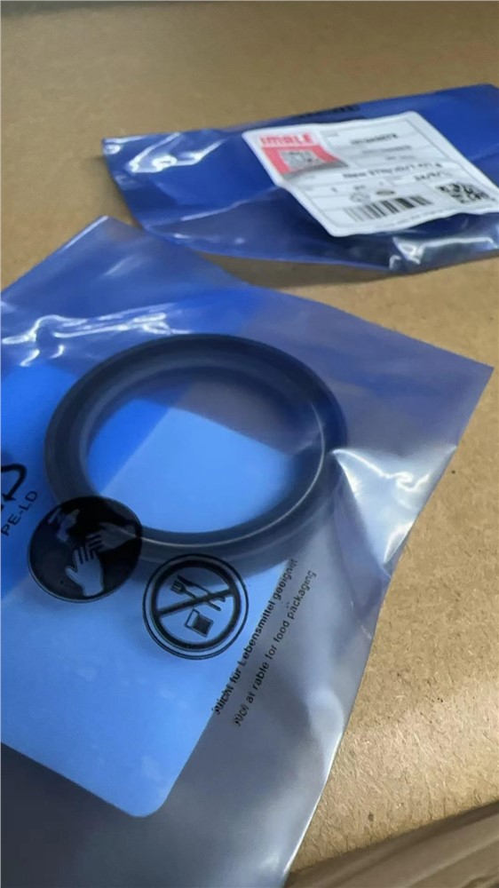 new-stn-jd-1.4-1.6-oil-seal-04e103085d-4