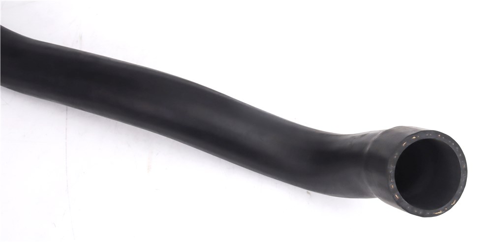 porsche-pipe-95810640200-42