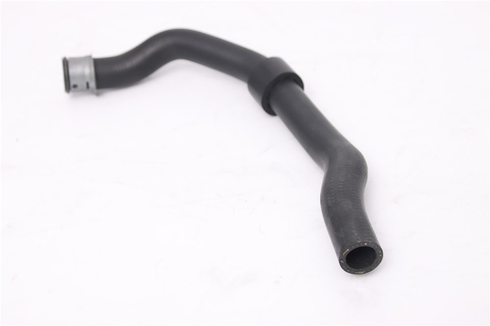 porsche-pipe-97057258400-4