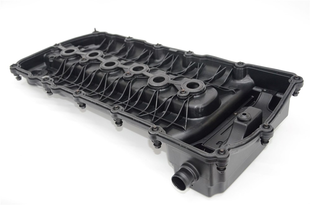 q7-touareg-3.6---valve-cover-03h103429l-10