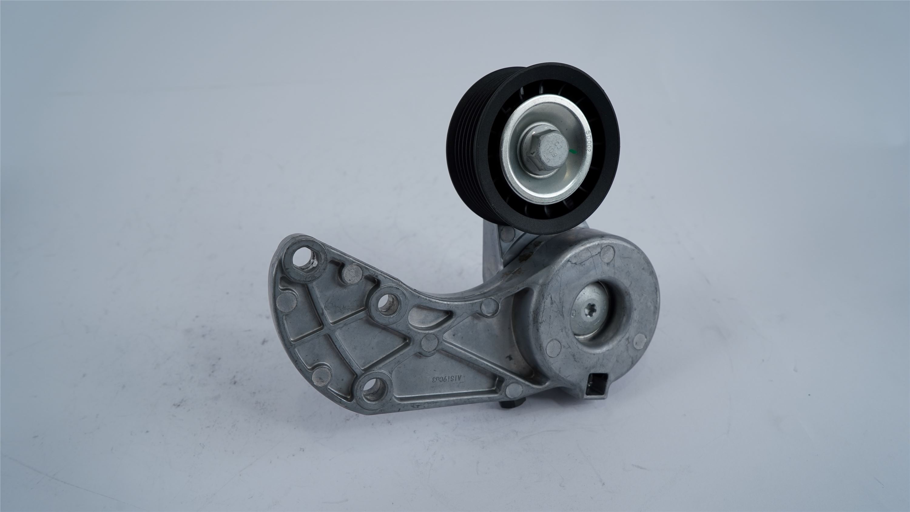 q73.6-phaeton-3.2-3.6-tensioner-022145299e-2