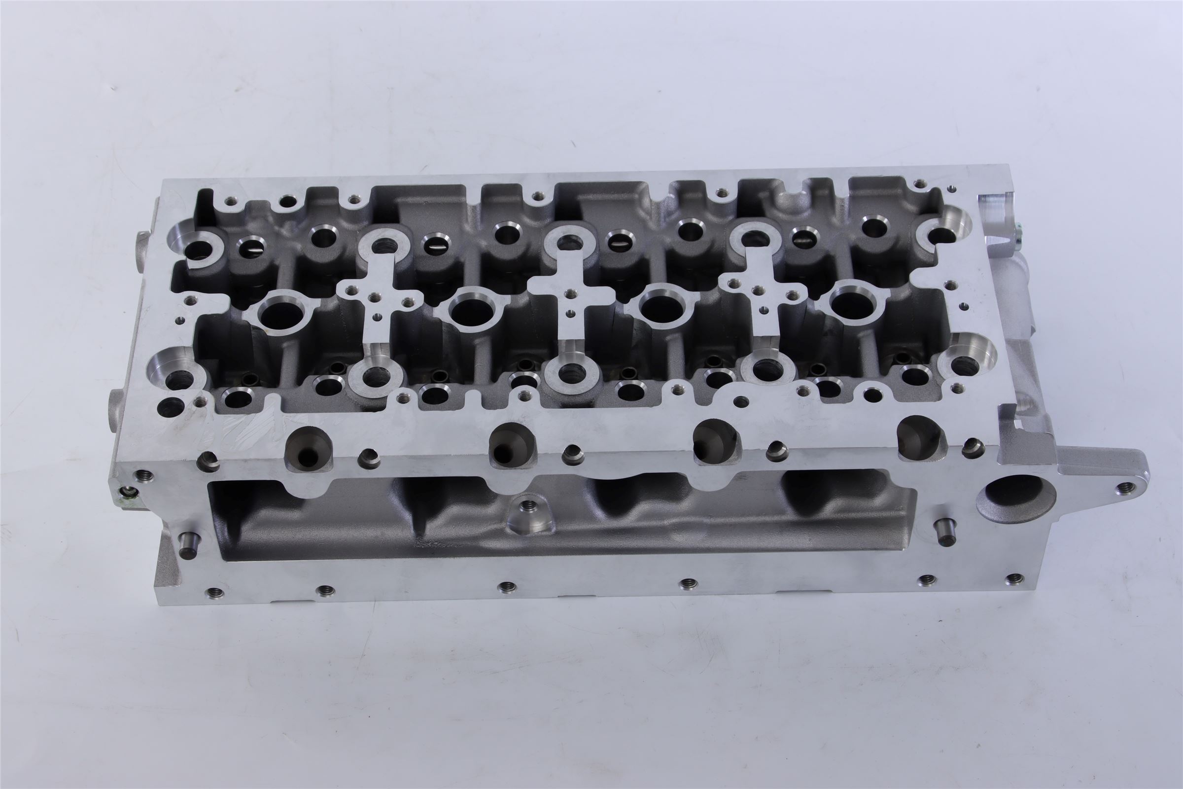 shangku-kaidi-cc2.0-diesel-cylinder-head-04l103064l-6