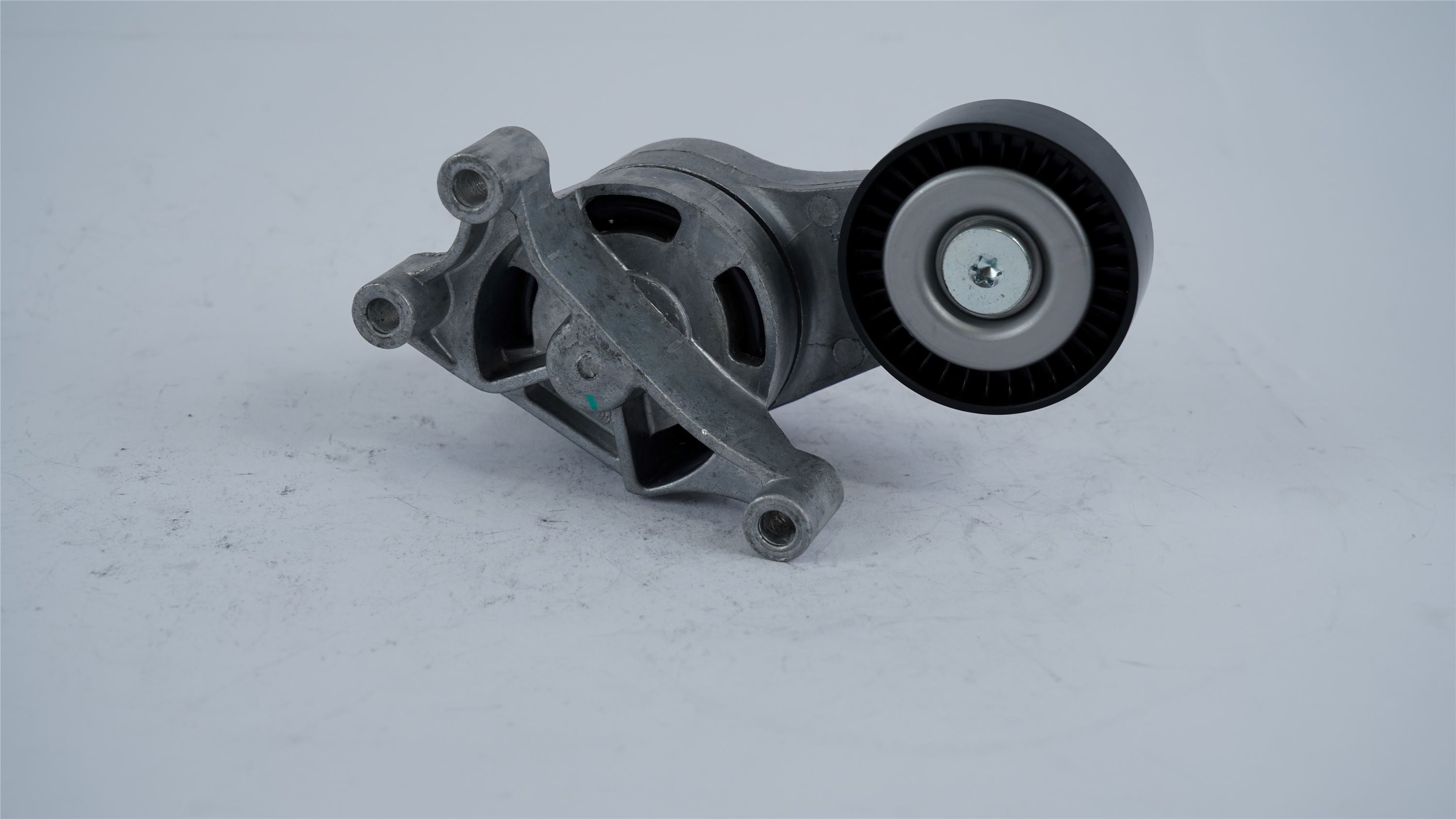 touan-1.8t-tt-2.0t-tensioner-06f903315-2