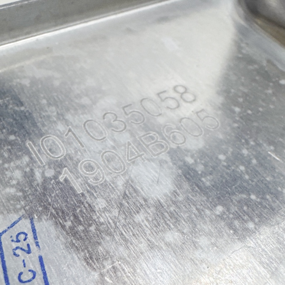 touareg-a4-a6-q7-2.0-oil-cooler-06q117021e-16