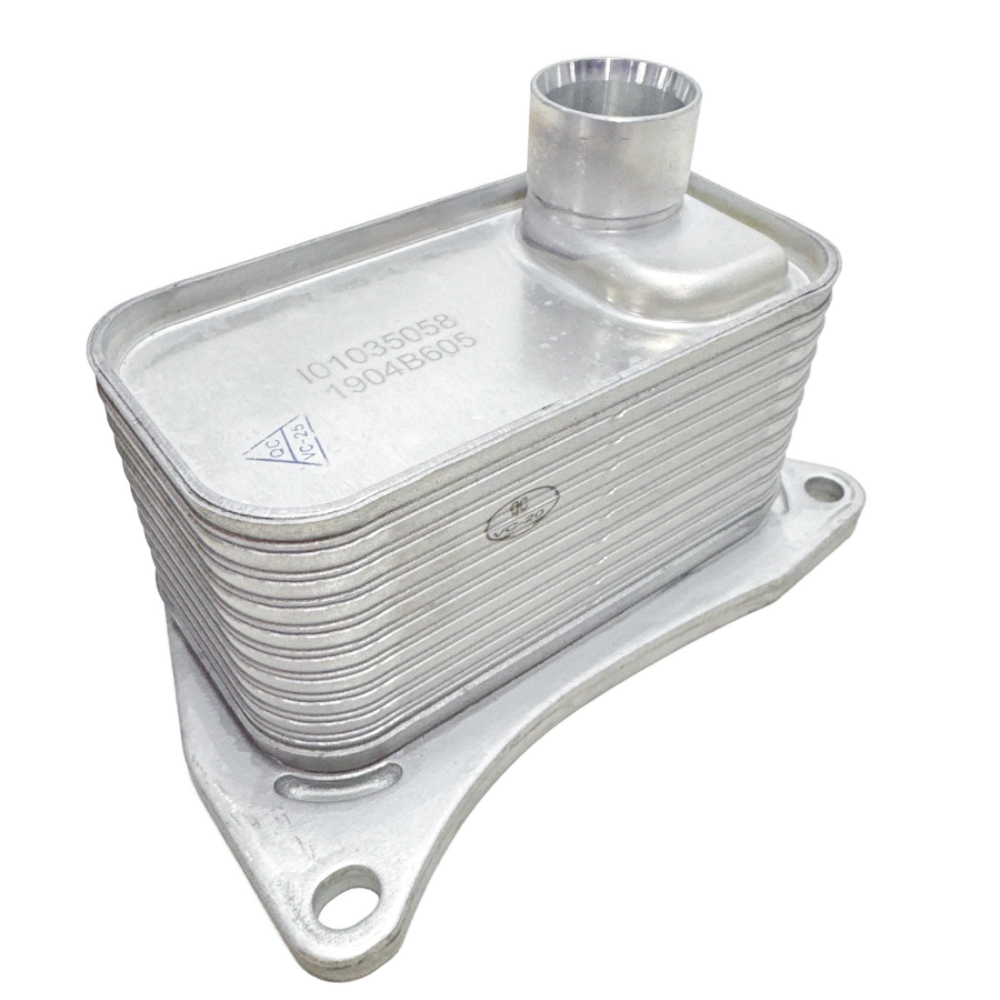 touareg-a4-a6-q7-2.0-oil-cooler-06q117021e-2