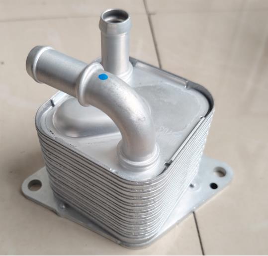 oil cooler 31492394 for Volvo XC40 1.5T/2.0T