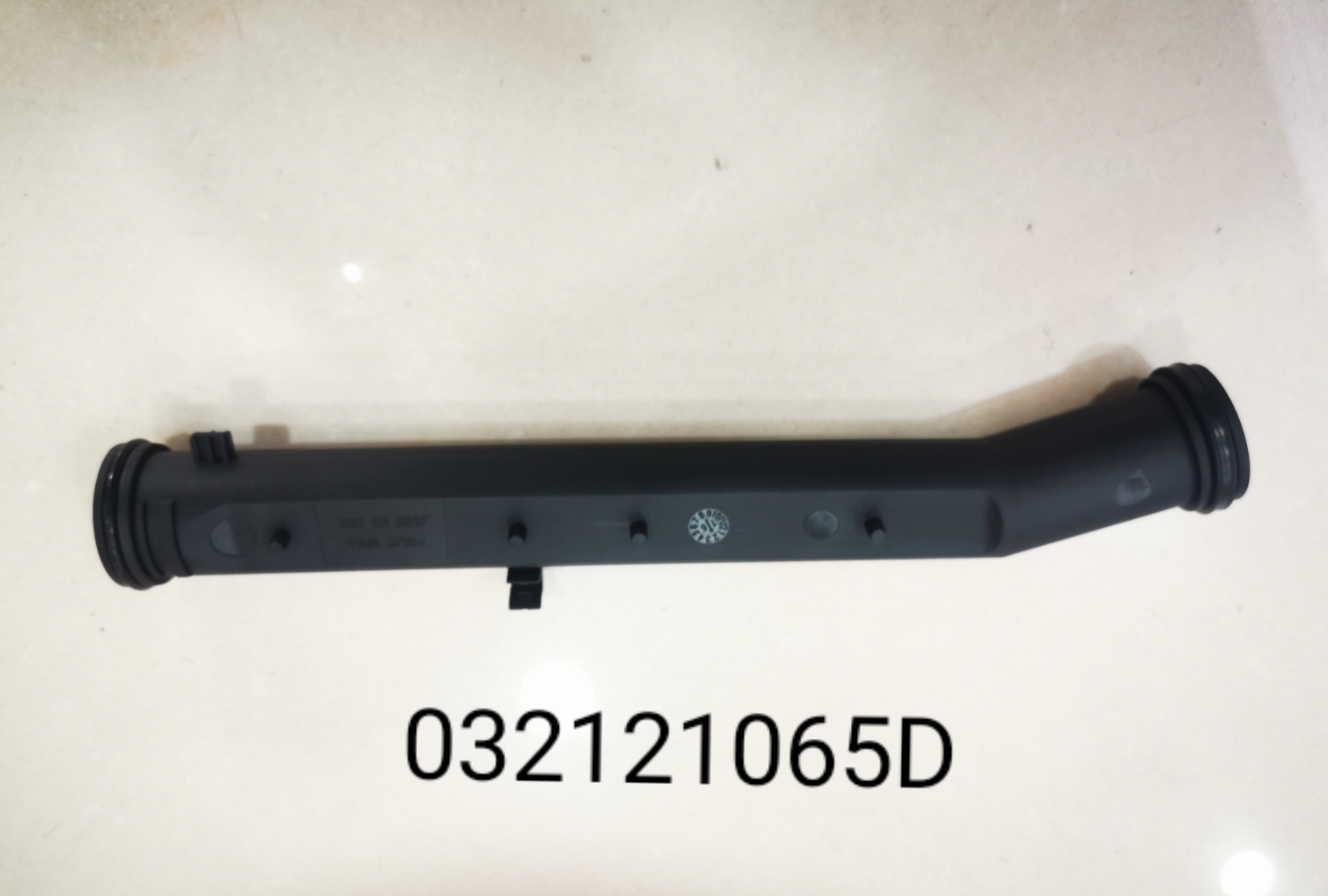 vw---audi-pipe-032121065d