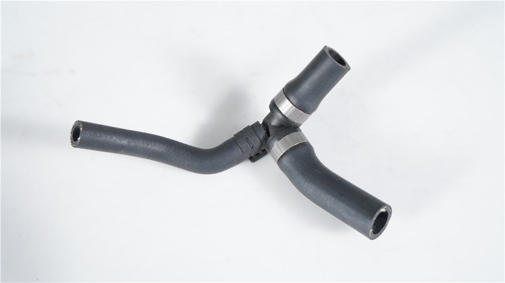 vw---audi-pipe-7l0122073p-4