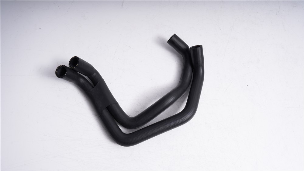 vw---audi-pipe-95510607400-4