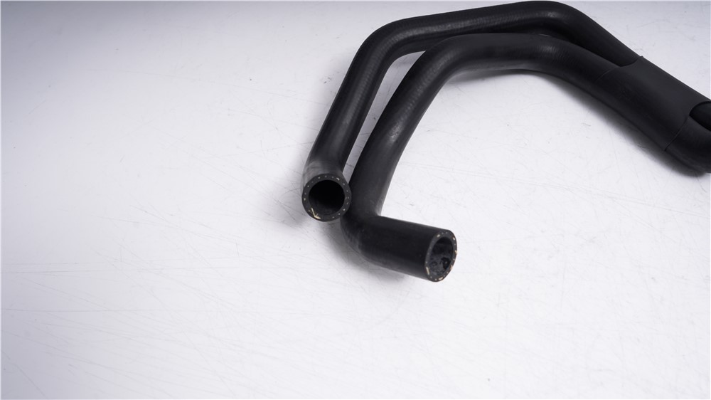 vw---audi-pipe-95510607400-6