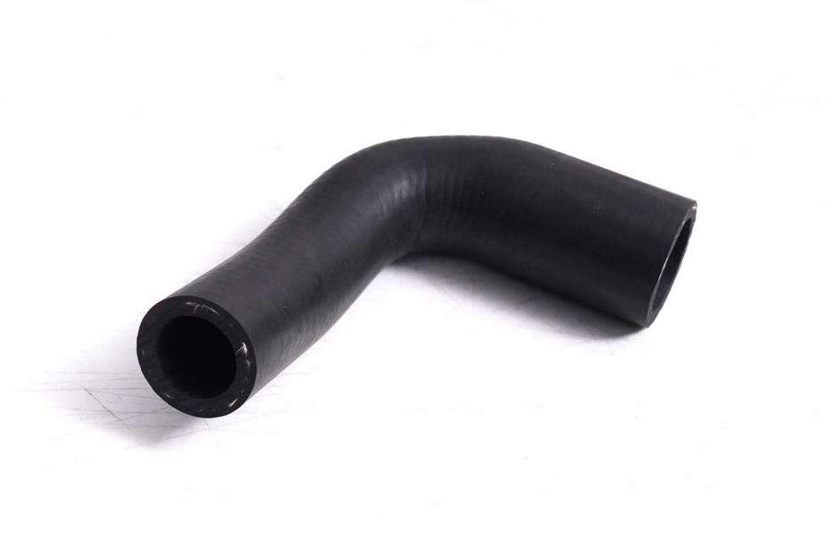 vw---audi-pipe-95810648200-10