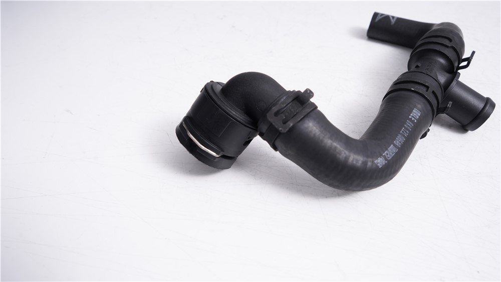vw---audi-pipe-95b121049e-10