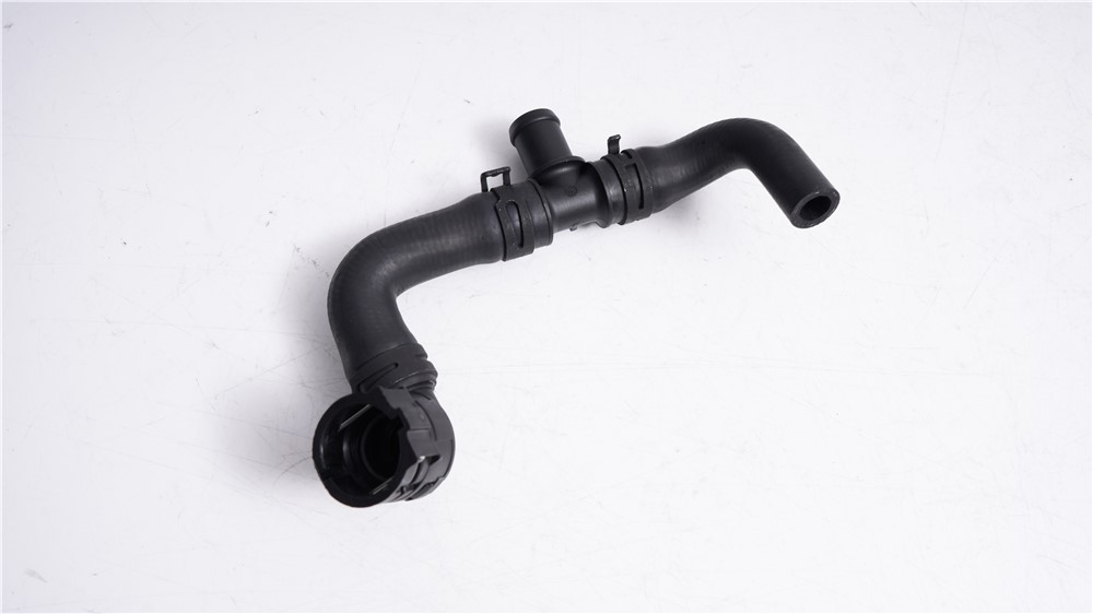 vw---audi-pipe-95b121049e-4