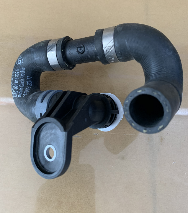 vw-pipe-4g0819332e-2
