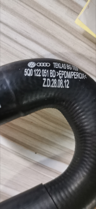 vw-pipe-5qd122051g